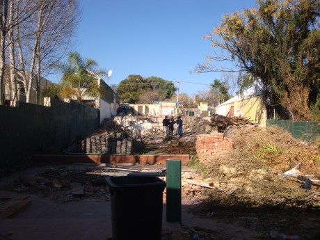 Opposite view from North to South.  Taken from almost the 'park' wall.