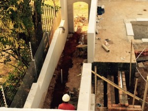 Arched gateway to park. 3rd time lucky.